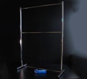 Vialambre Exhibidor EI 100 tub. Cuadrada con nivelador Cromado Ref796 1